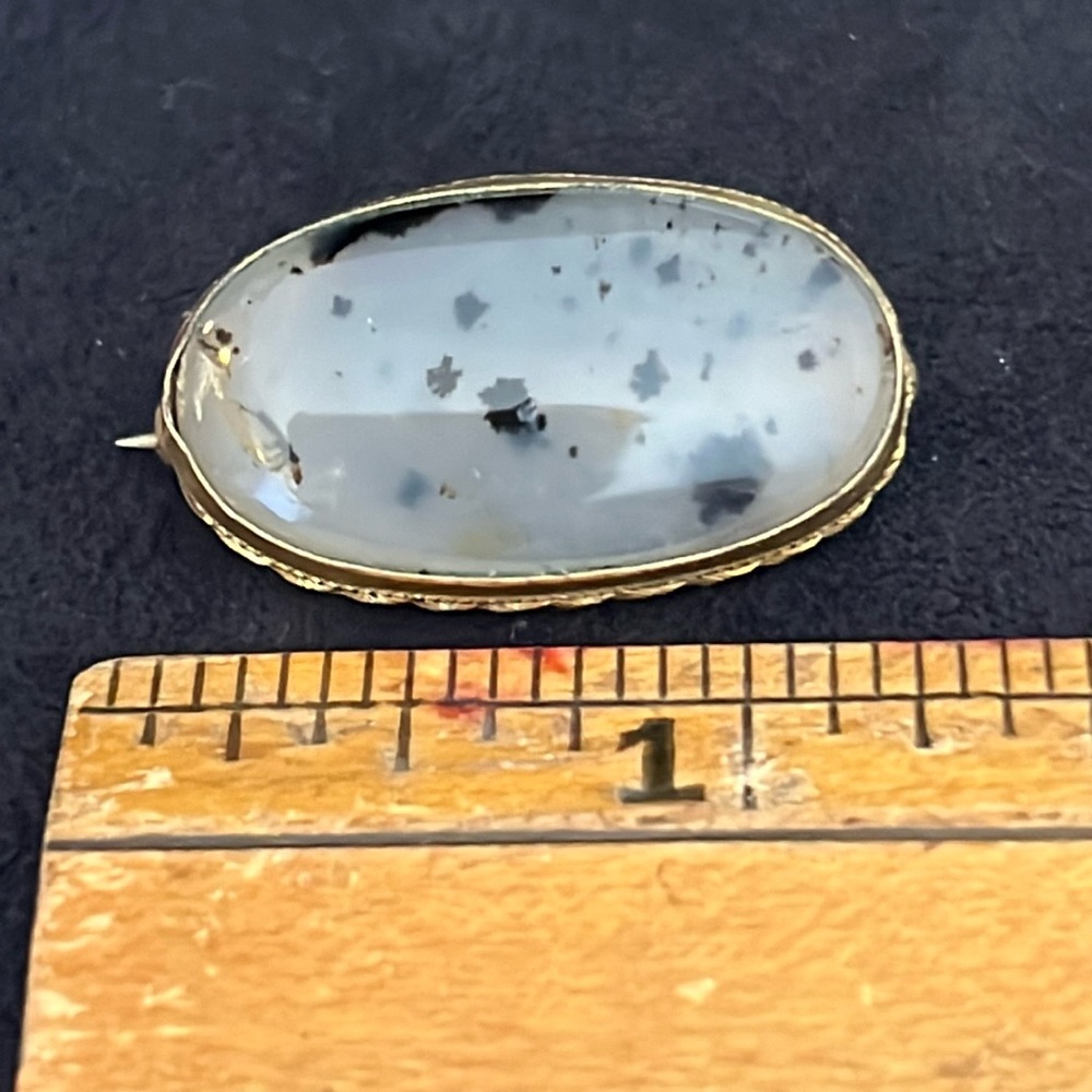 1930s 10k gold milky black spotted moss agate stone brooch Vintage